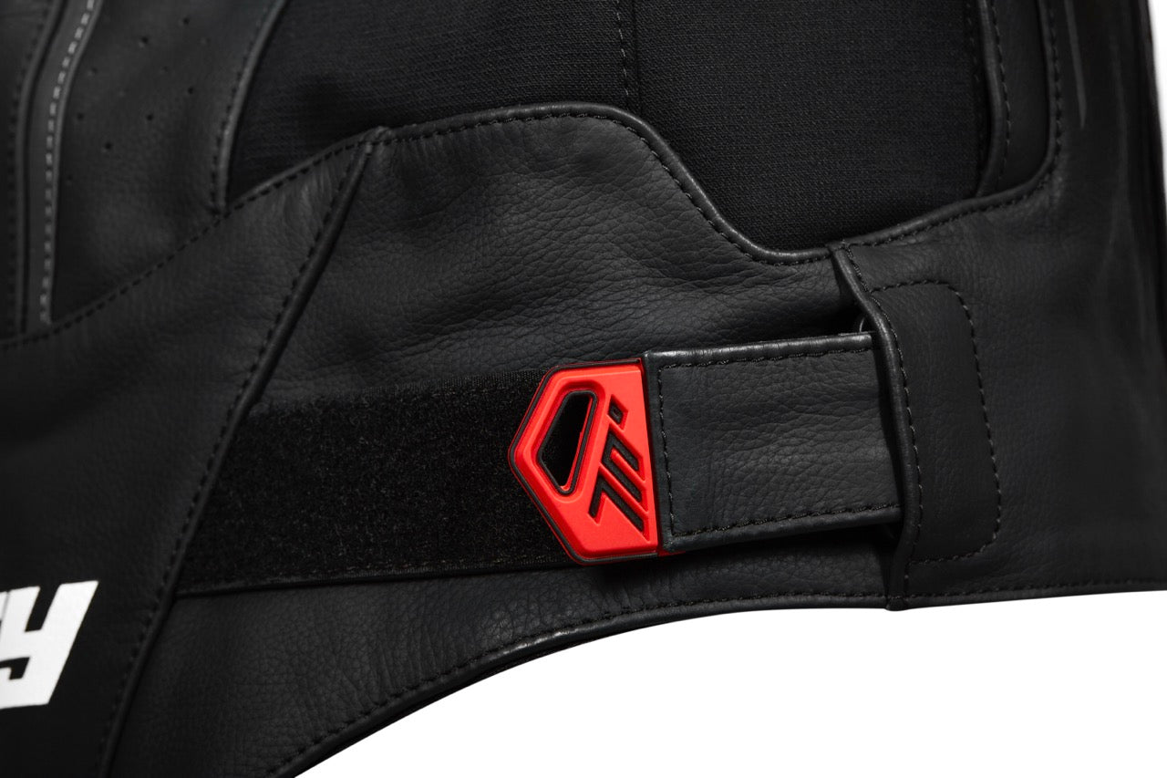 CHAQUETA SD-JL24 SPOILER HOMBRE NEGRO/ROJO