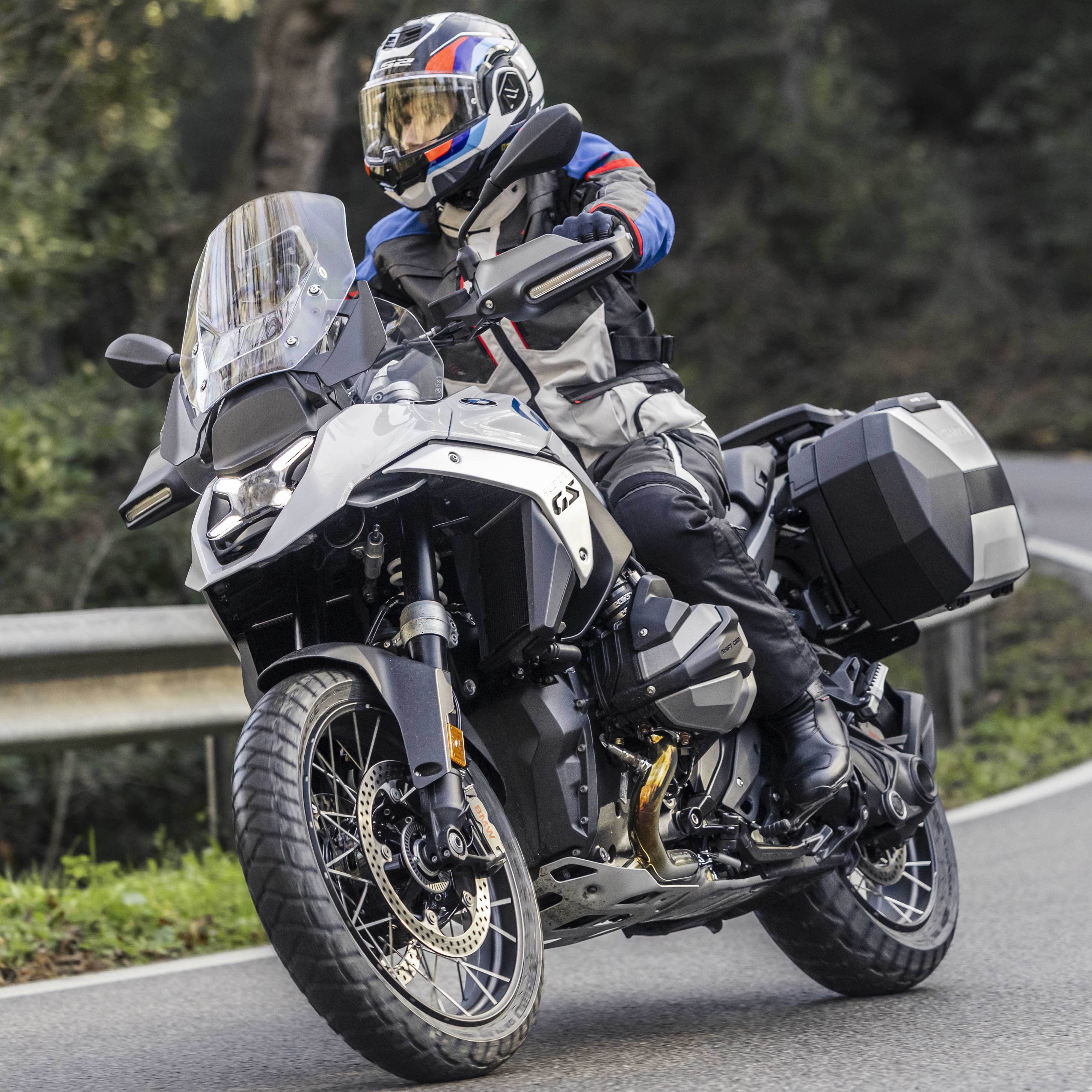 MALETAS LATERALES SHAD EXPANDIBLES SH38X